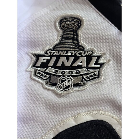 Pittsburgh Penguins Sidney Crosby 2009 Stanley Cup Jersey Reebok Edge Sz 56 NHL - Picture 4 of 13